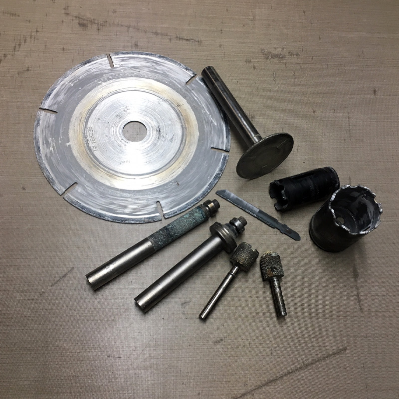 cutting tools for composites: carbide and diamond grit blades, router bits, hole saws